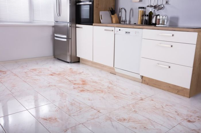 Solusi Ampuh untuk Lantai Kotor dan Lengket